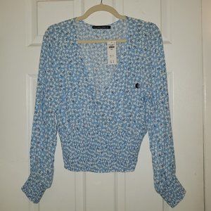 2/$40 NWT Abercrombie and Fitch Floral Blouse